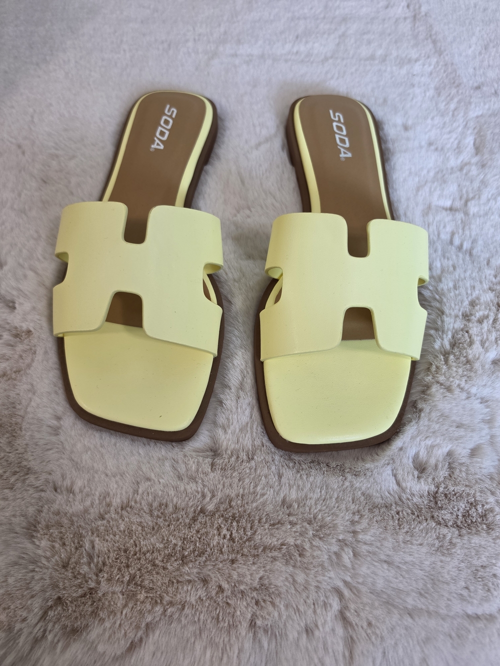 SODA Women’s Lemon Yellow Slide Sandals